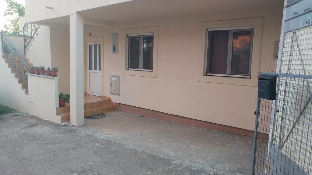 Apartman Any Bar Exteriör bild